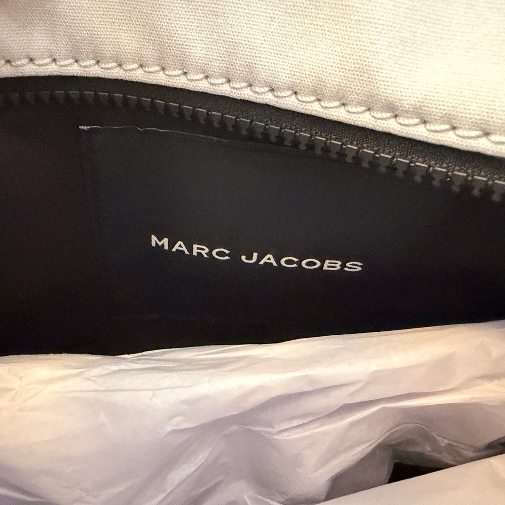 Marc Jacobs New York City Graffiti Medium Tote Canvas Skyline - Picture 9 of 12